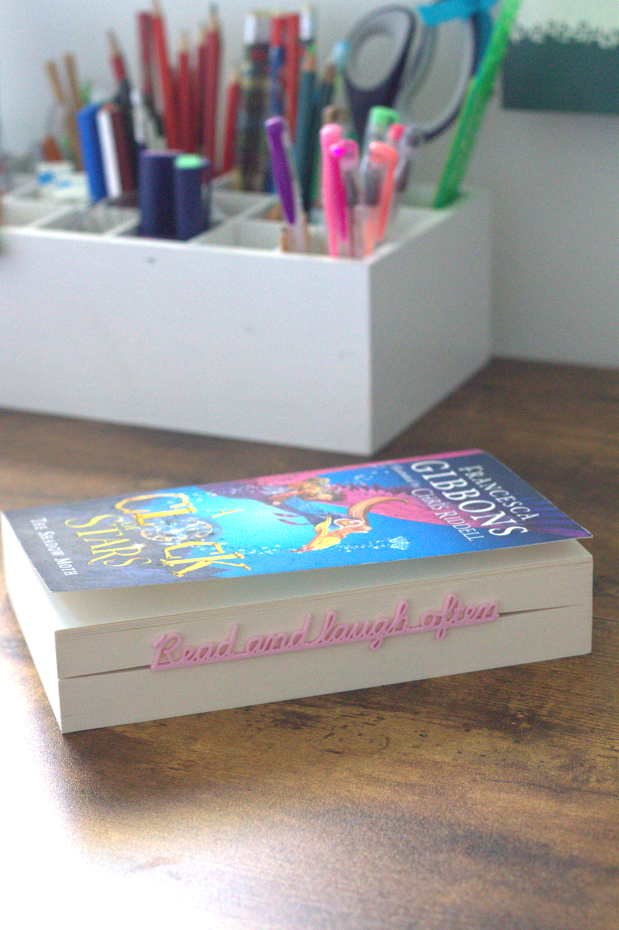 Bookmark - Bookmark with literary phrases