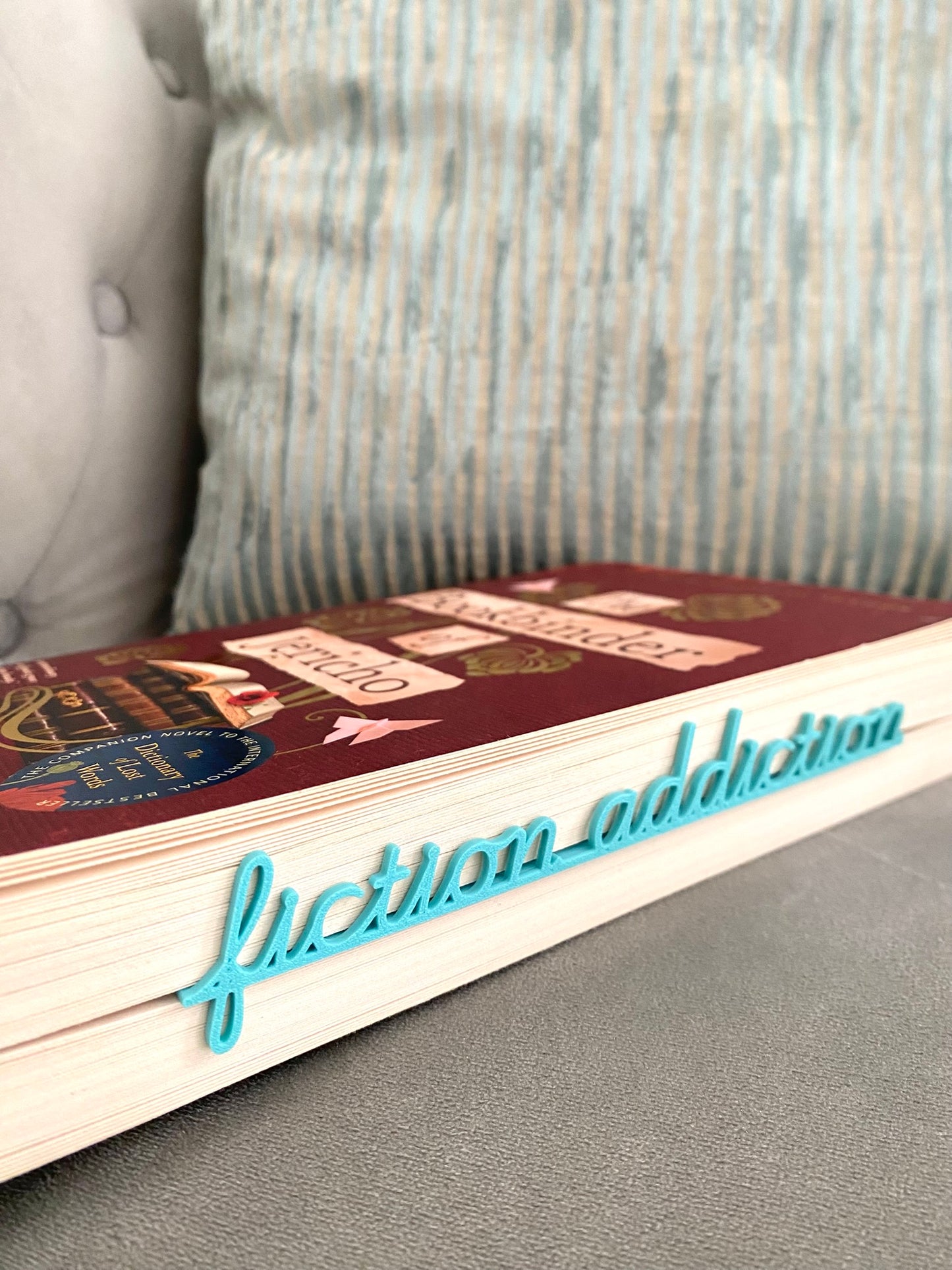 Bookmark - Bookmark with literary phrases