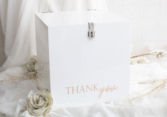 white wishing well for wedding