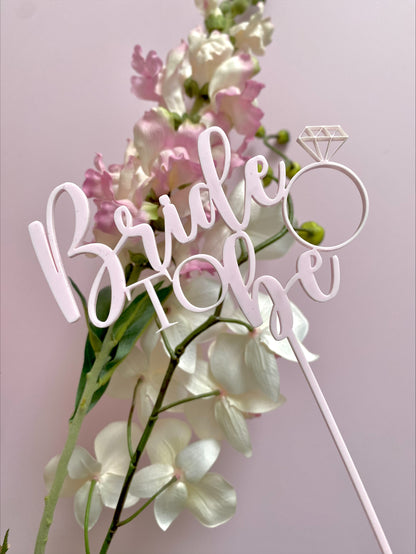 Cake topper - Bride to be