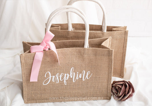 bridesmaid gift bag with ribbon